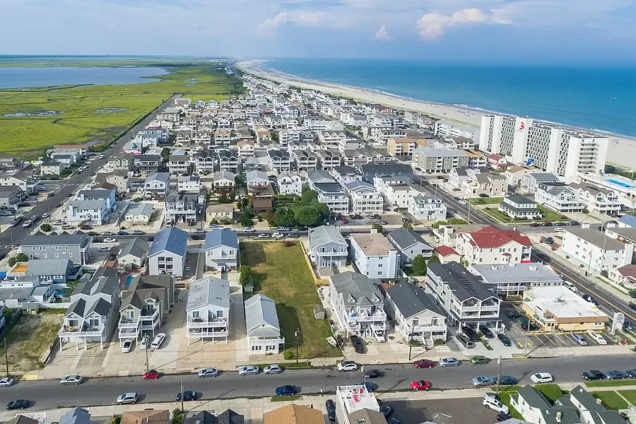 Arial drone photography of a large suburban neighborhood. - HomeJab